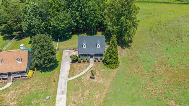 247 Twin Hill Road, Clemmons, NC 27012