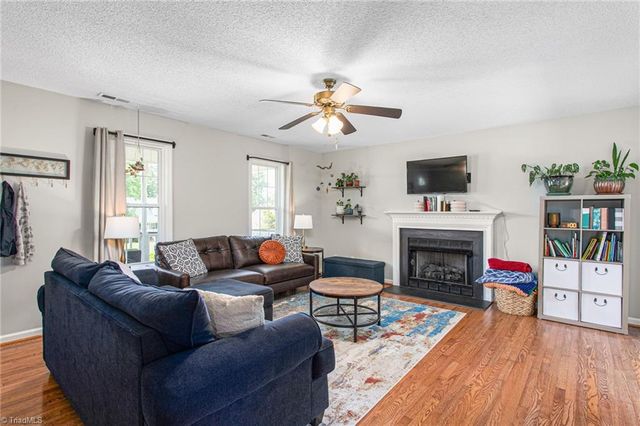 247 Twin Hill Road, Clemmons, NC 27012