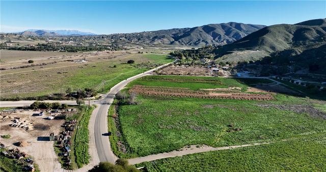 38100 Pauba Rd, Temecula, CA 92592