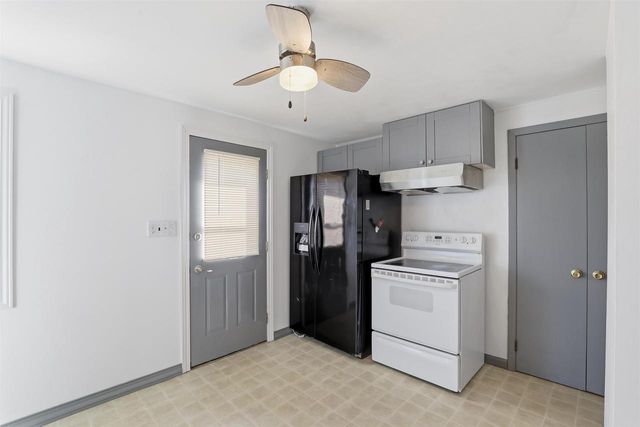 1001 W GRANT STREET, Appleton, WI 54914
