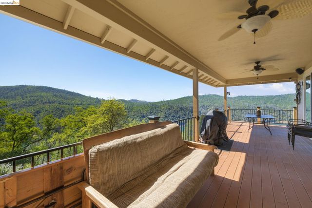 12808 Mammoth Mine Road, Jamestown, CA 95327