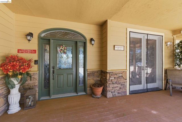 12808 Mammoth Mine Road, Jamestown, CA 95327