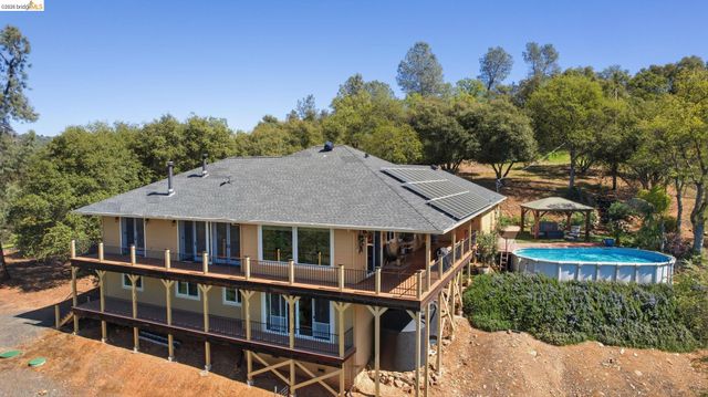 12808 Mammoth Mine Road, Jamestown, CA 95327