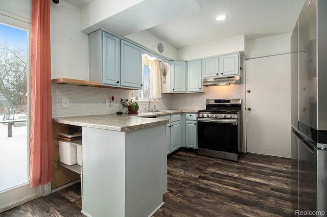 2869 Verle Avenue, Ann Arbor, MI 48108