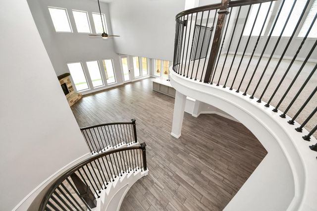 28045 Woodland Bend Way, Spring, TX 77386