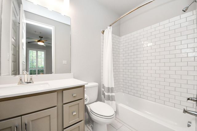 28045 Woodland Bend Way, Spring, TX 77386