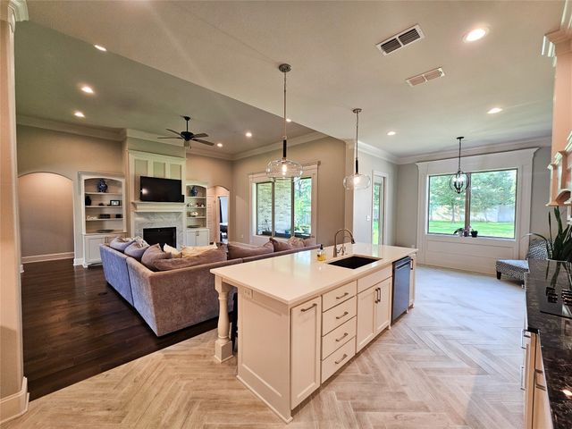 897 County Road 2320, Mineola, TX 75773