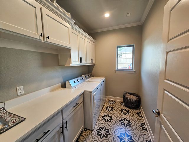 897 County Road 2320, Mineola, TX 75773