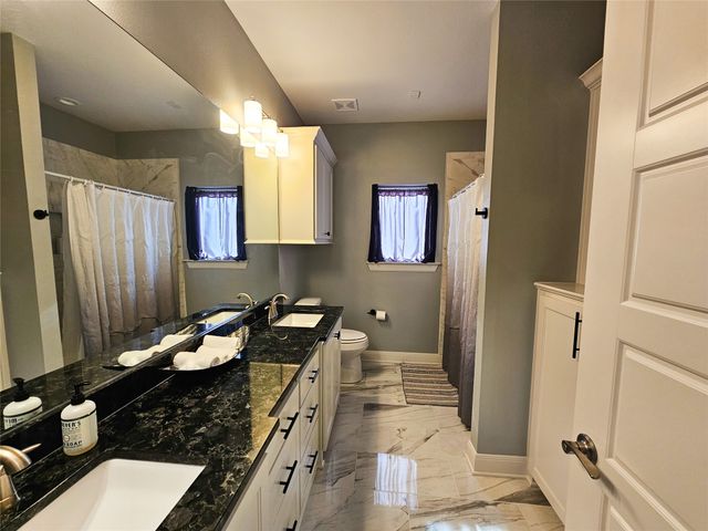 897 County Road 2320, Mineola, TX 75773