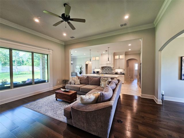 897 County Road 2320, Mineola, TX 75773