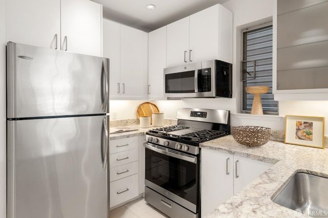 2315 Van Ness Avenue 2, San Francisco, CA 94109