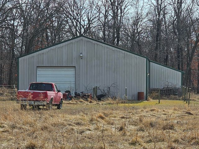 8233 Alamo Lane, Seneca, MO 64865