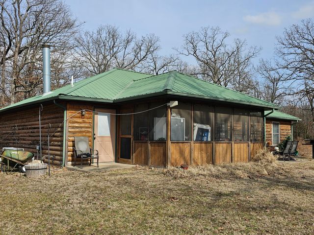 8233 Alamo Lane, Seneca, MO 64865