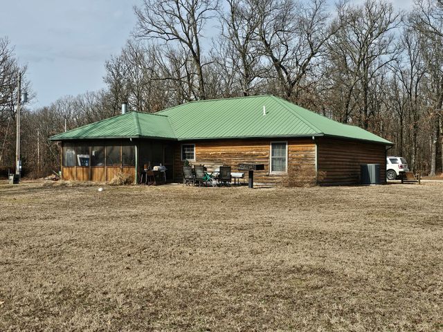 8233 Alamo Lane, Seneca, MO 64865