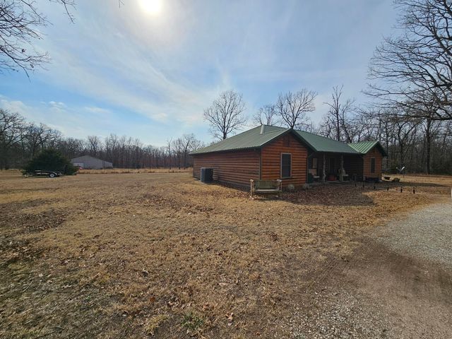 8233 Alamo Lane, Seneca, MO 64865
