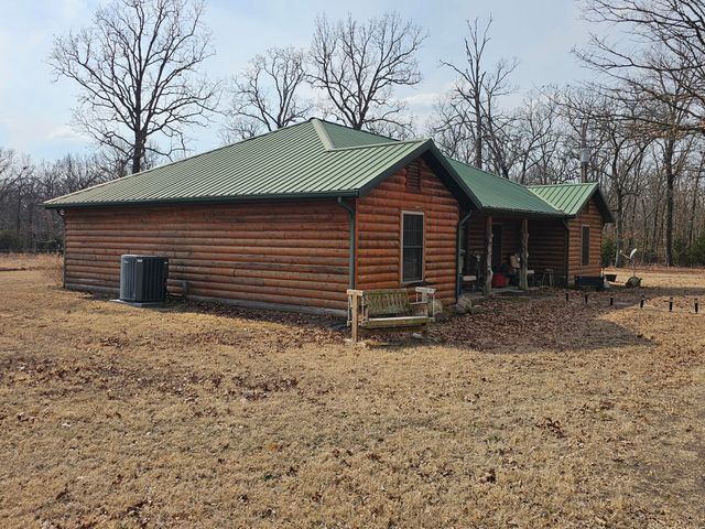 8233 Alamo Lane, Seneca, MO 64865