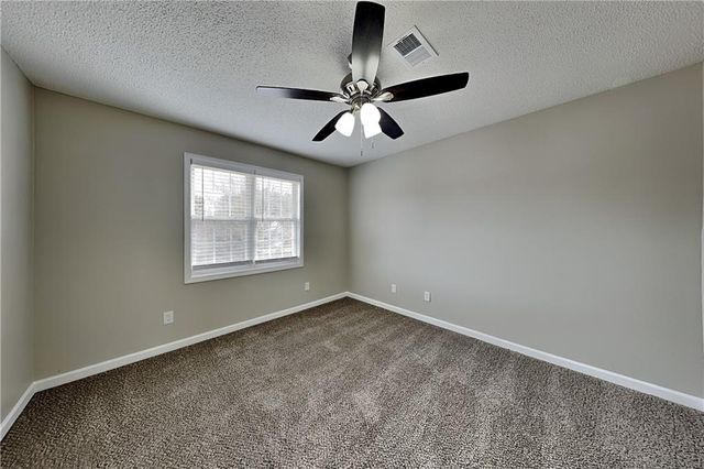 33 Ashland Circle, Douglasville, GA 30134