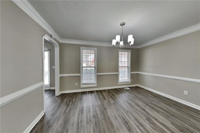 33 Ashland Circle, Douglasville, GA 30134