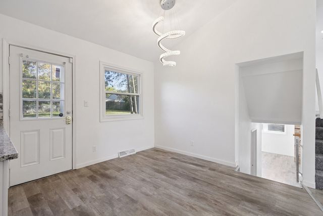 2724 Norway Pine Road, Rockford, IL 61109