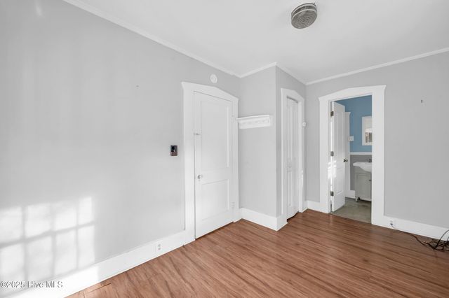 610 N Caswell Avenue, Southport, NC 28461