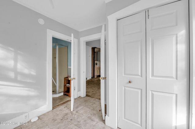 610 N Caswell Avenue, Southport, NC 28461