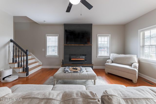 224 Pecan Grove Court, New Bern, NC 28562