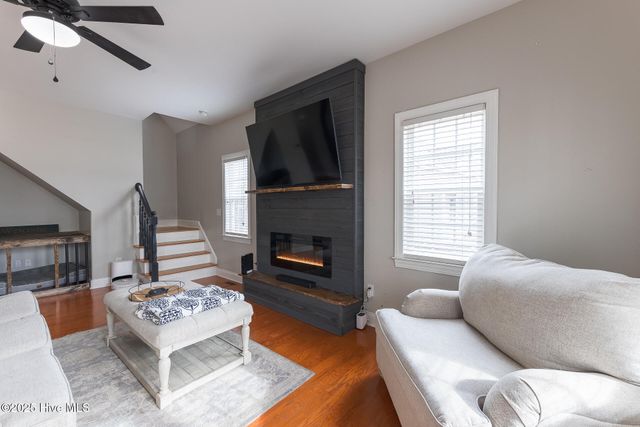 224 Pecan Grove Court, New Bern, NC 28562