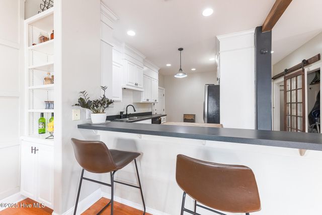 224 Pecan Grove Court, New Bern, NC 28562