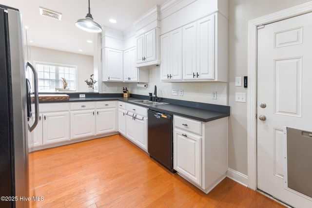 224 Pecan Grove Court, New Bern, NC 28562