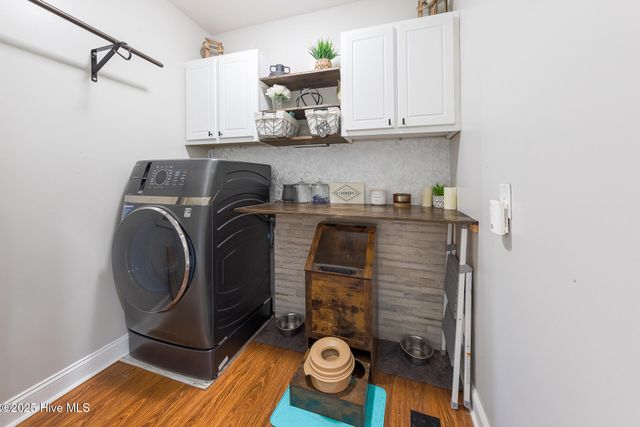 224 Pecan Grove Court, New Bern, NC 28562