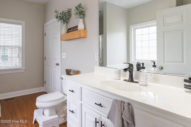 224 Pecan Grove Court, New Bern, NC 28562