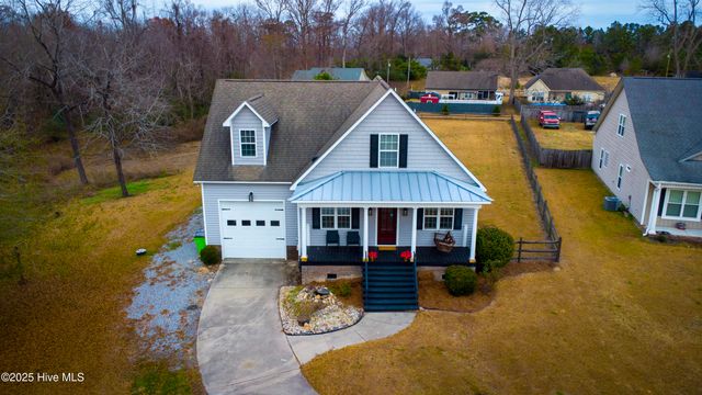 224 Pecan Grove Court, New Bern, NC 28562