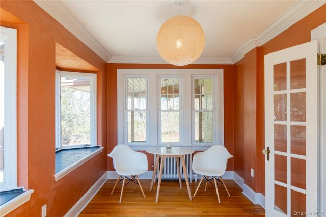 5 Rutgers Place, Hartsdale, NY 10530