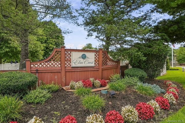 246 Crestwood Court, Fishkill, NY 12524