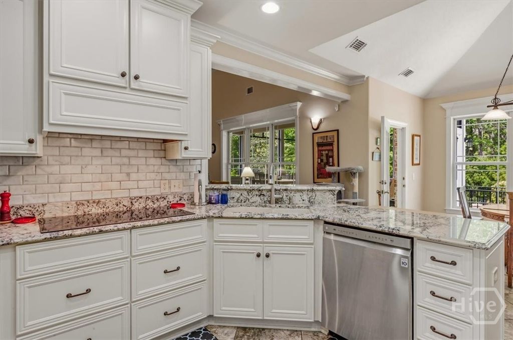 Image 15 of property listing at 230 Windsong Drive, Richmond Hill, GA 31324