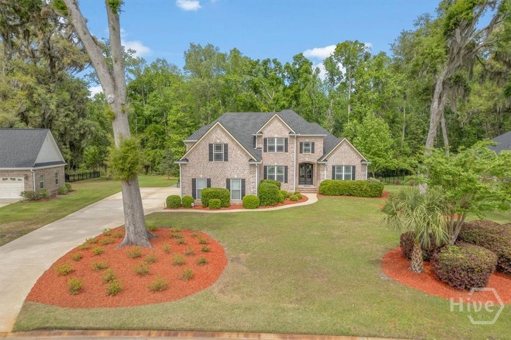 Image 2 of property listing at 230 Windsong Drive, Richmond Hill, GA 31324