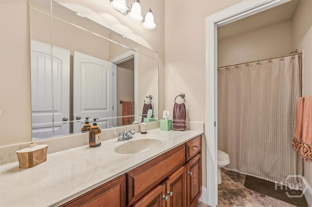 Image 31 of property listing at 230 Windsong Drive, Richmond Hill, GA 31324
