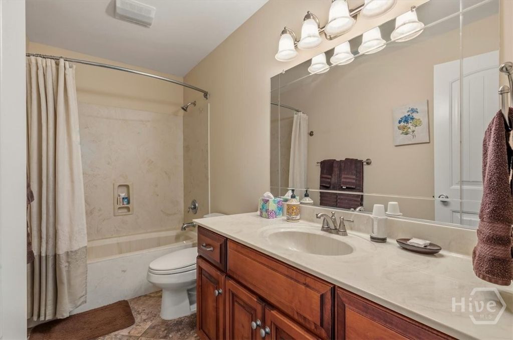 Image 37 of property listing at 230 Windsong Drive, Richmond Hill, GA 31324