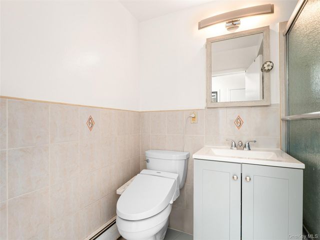 240-22 70th Avenue, Little Neck, NY 11362