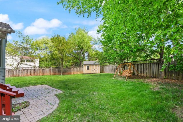 2592 JOHN MILTON DR, Herndon, VA 20171