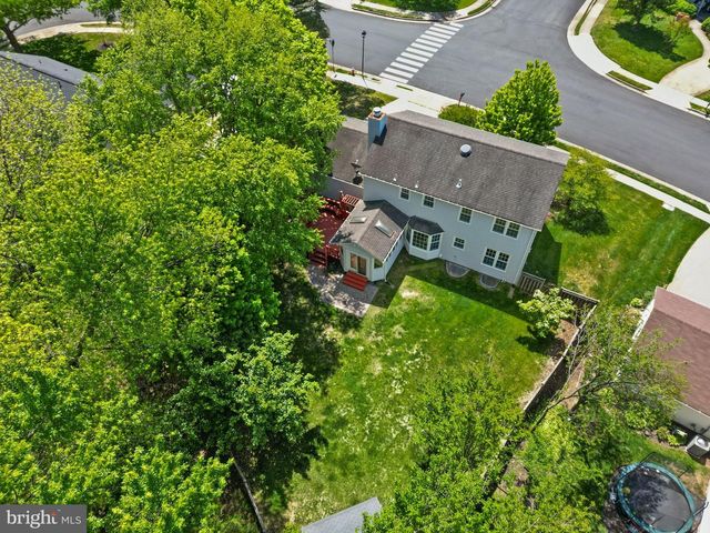 2592 JOHN MILTON DR, Herndon, VA 20171