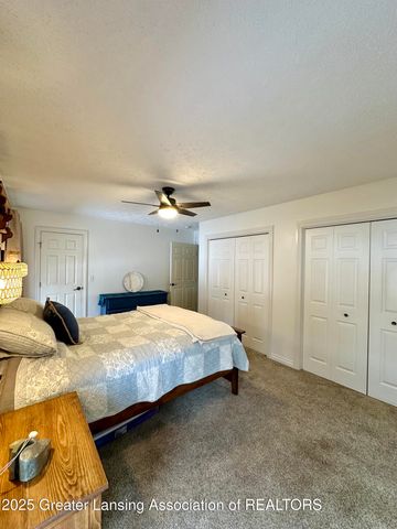 5372 Mirage Circle 30, Dimondale, MI 48821