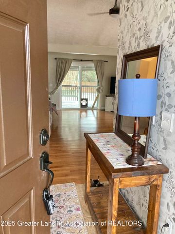 5372 Mirage Circle 30, Dimondale, MI 48821