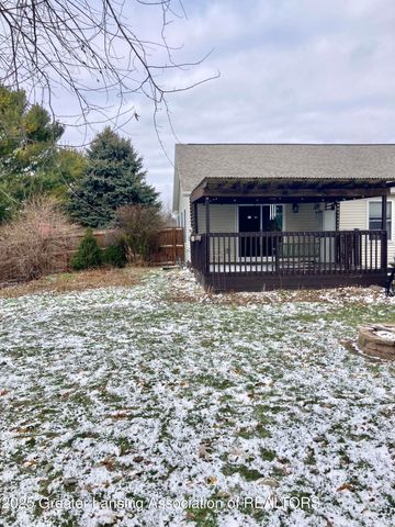 5372 Mirage Circle 30, Dimondale, MI 48821