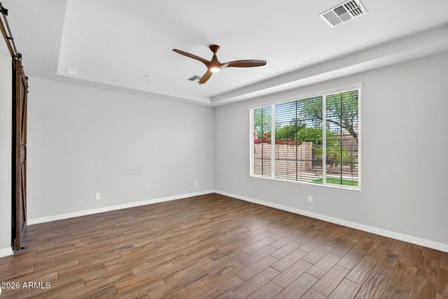 12124 W PEAK VIEW Road, Peoria, AZ 85383