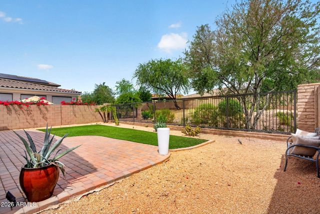 12124 W PEAK VIEW Road, Peoria, AZ 85383