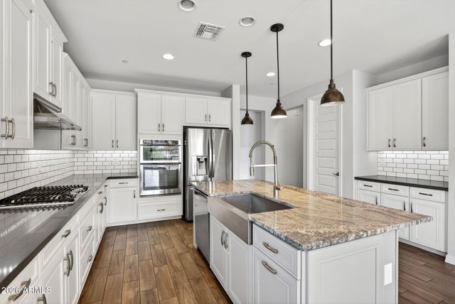 12124 W PEAK VIEW Road, Peoria, AZ 85383