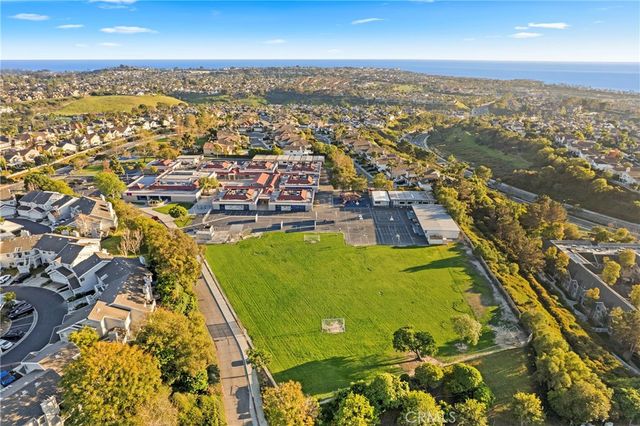 23 Campton Place, Laguna Niguel, CA 92677