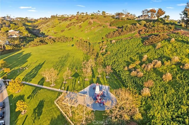 23 Campton Place, Laguna Niguel, CA 92677