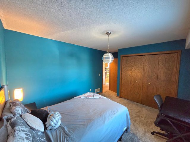 2270 137th Lane NW, Andover, MN 55304